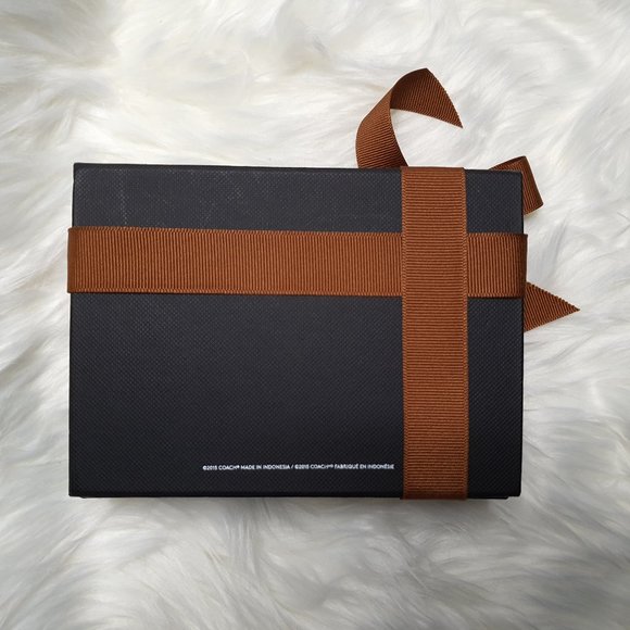 Coach NWT Large Leather Card Case Zipper Wallet Colorblock - Picture 10 of 12